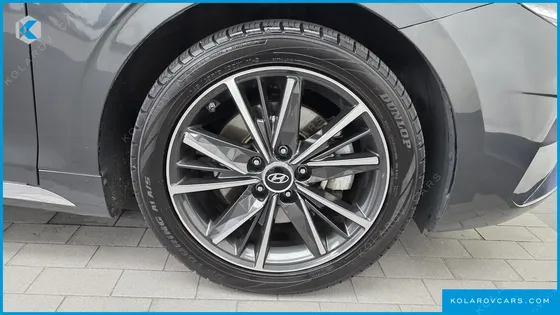 HYUNDAI GRANDEUR 3.0 LPI RENT CAR