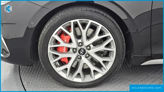 HYUNDAI GRANDEUR 3.3
