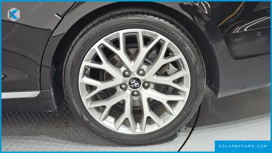 HYUNDAI GRANDEUR 3.3