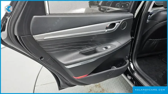 HYUNDAI GRANDEUR 3.3