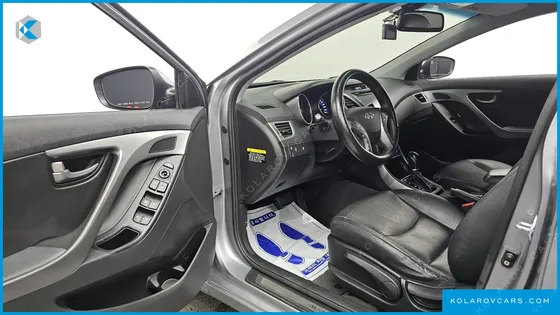 HYUNDAI ELANTRA (AVANTE) 1.6 GDI MODERN