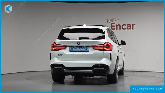 BMW IX3 M SPORTS
