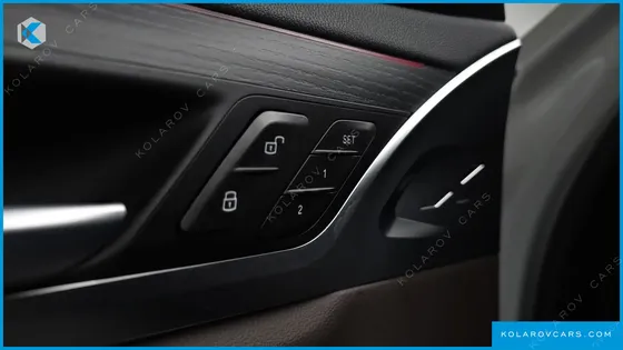 BMW IX3 M SPORTS