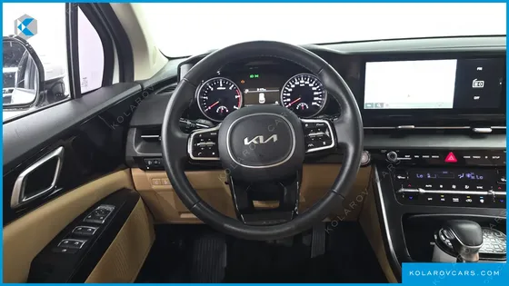KIA CARNIVAL DIESEL 9-SEATER PRESTIGE