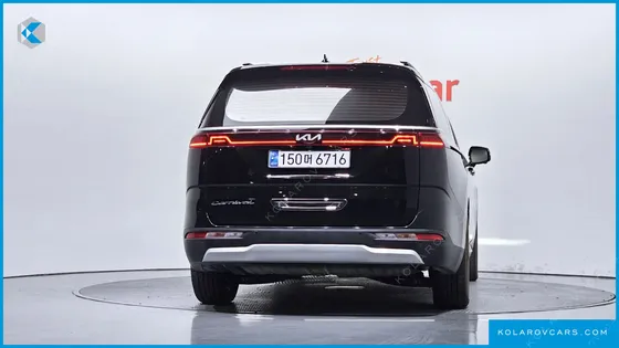 KIA CARNIVAL DIESEL 9-SEATER PRESTIGE