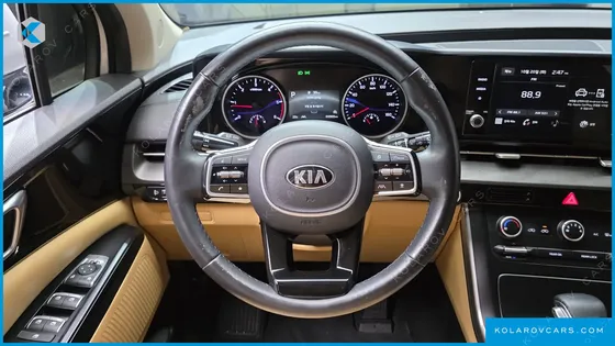 KIA CARNIVAL DIESEL 11-SEATER PRESTIGE