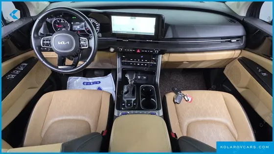 KIA CARNIVAL DIESEL 9-SEATER PRESTIGE