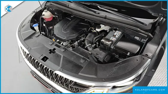 KIA CARNIVAL DIESEL 9-SEATER SIGNATURE