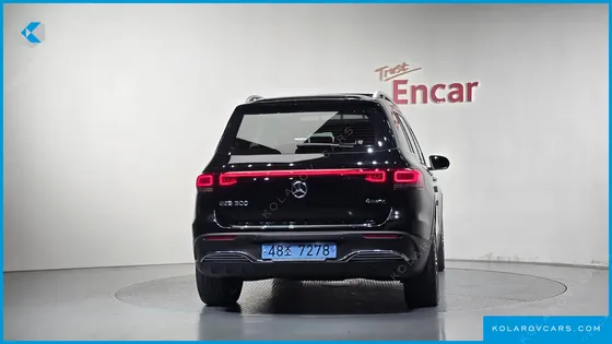 MERCEDES EQB EQB300 4MATIC AMG LINE