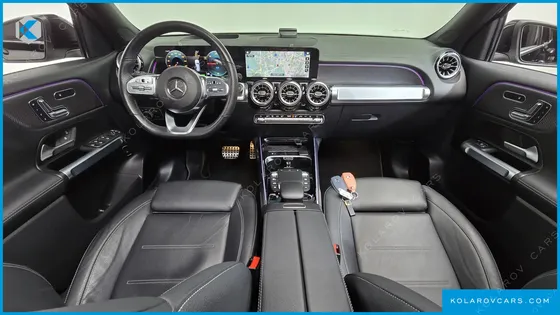 MERCEDES EQB EQB300 4MATIC AMG LINE