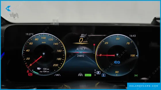 MERCEDES EQB EQB300 4MATIC AMG LINE