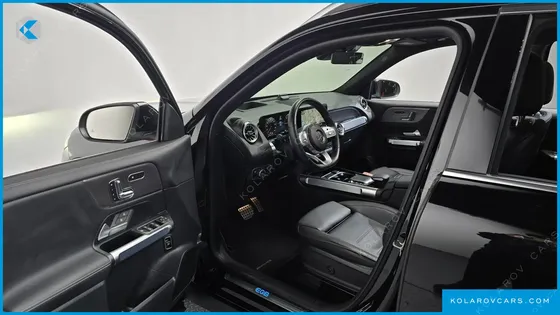 MERCEDES EQB EQB300 4MATIC AMG LINE