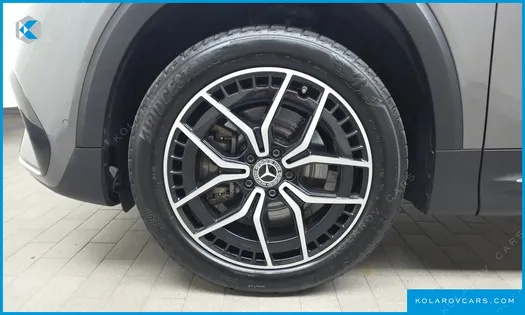 MERCEDES EQB EQB300 4MATIC AMG LINE