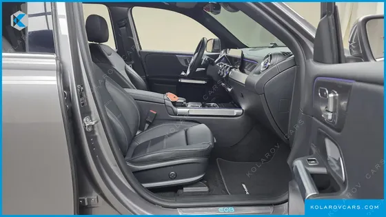 MERCEDES EQB EQB300 4MATIC AMG LINE