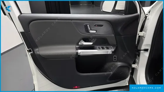 MERCEDES EQB EQB300 4MATIC