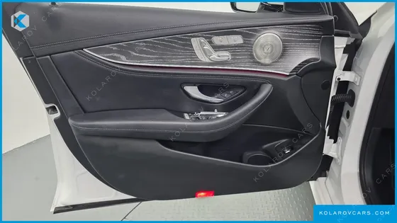 MERCEDES E-CLASS E350 4MATIC AMG LINE