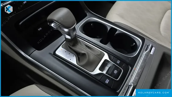 KIA CARNIVAL DIESEL 11-SEATER PRESTIGE