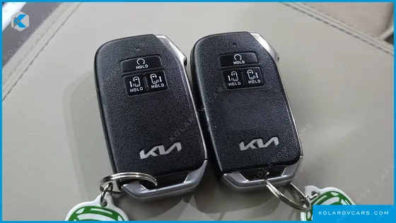 KIA CARNIVAL DIESEL 11-SEATER PRESTIGE
