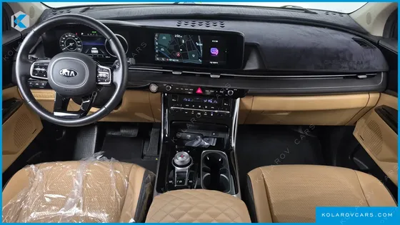 KIA CARNIVAL DIESEL 9-SEATER SIGNATURE