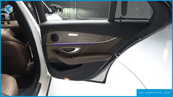 MERCEDES E-CLASS E220D 4MATIC EXCLUSIVE