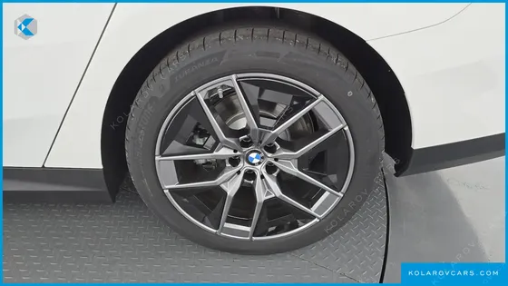 BMW 5 SERIES 520I