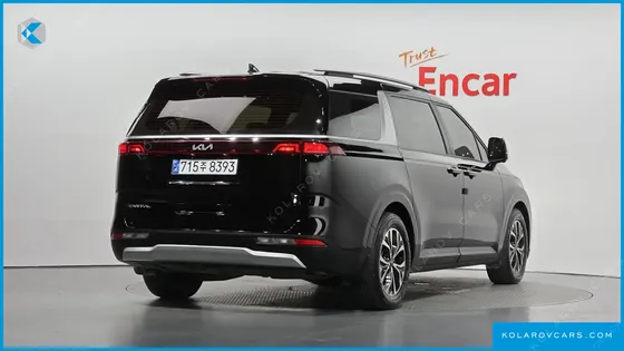 KIA CARNIVAL GASOLINE 11-SEATER PRESTIGE