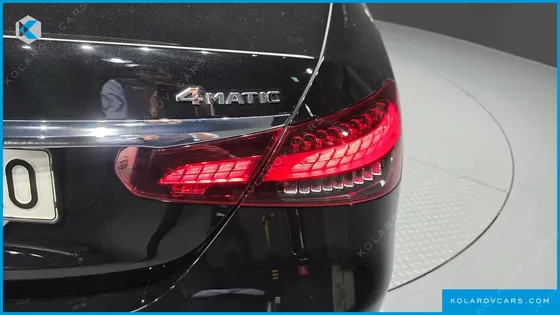 MERCEDES E-CLASS E350 4MATIC AMG LINE