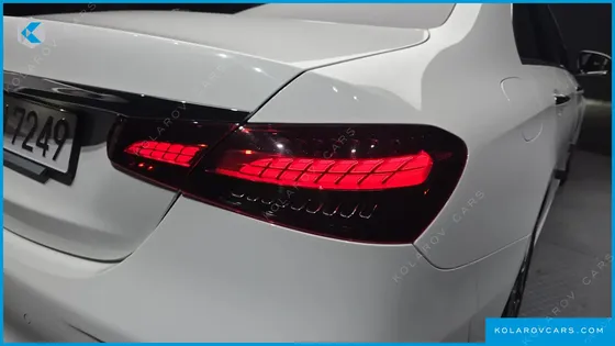MERCEDES E-CLASS E250 AMG LINE