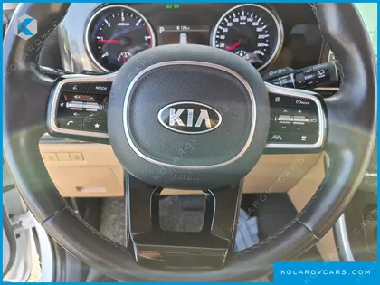 KIA CARNIVAL DIESEL 9-SEATER PRESTIGE