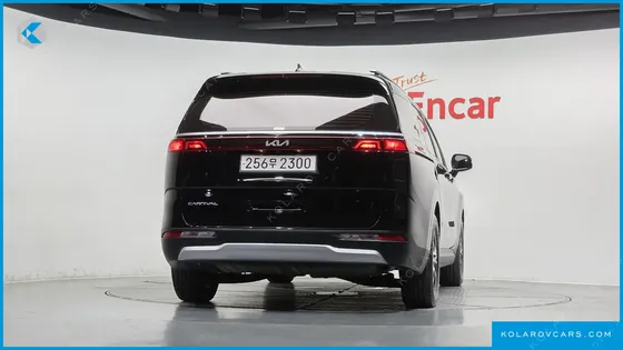 KIA CARNIVAL DIESEL 9-SEATER PRESTIGE