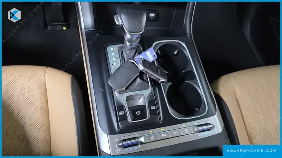 KIA CARNIVAL DIESEL 9-SEATER PRESTIGE