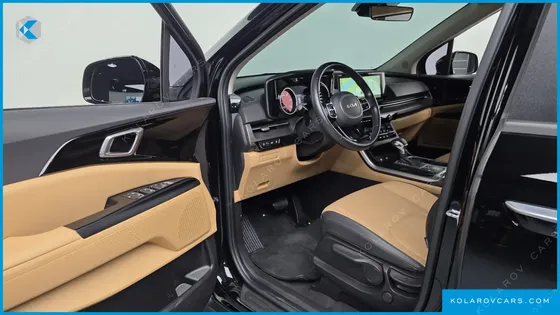KIA CARNIVAL DIESEL 9-SEATER PRESTIGE