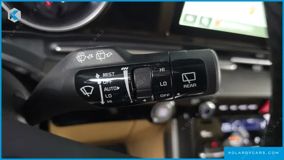 KIA CARNIVAL DIESEL 9-SEATER PRESTIGE