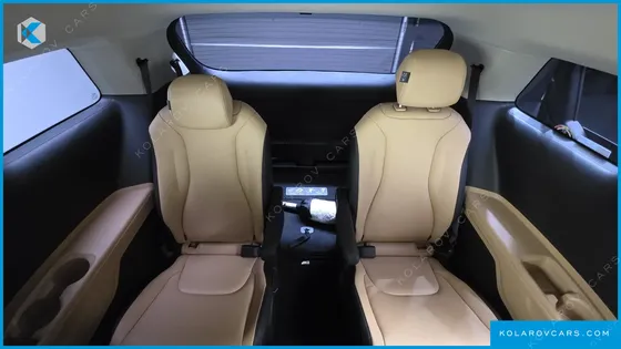 KIA CARNIVAL DIESEL 9-SEATER PRESTIGE