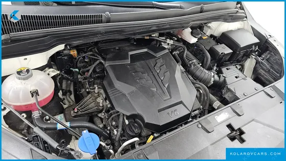 KIA CARNIVAL GASOLINE 9-SEATER PRESTIGE