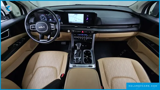 KIA CARNIVAL GASOLINE 9-SEATER PRESTIGE