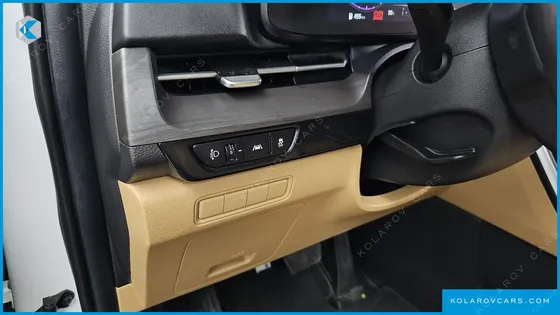KIA CARNIVAL GASOLINE 9-SEATER PRESTIGE