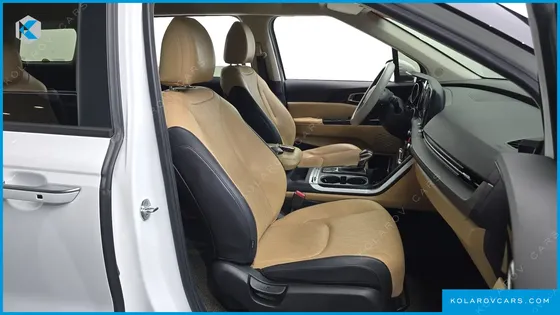 KIA CARNIVAL DIESEL 9-SEATER PRESTIGE