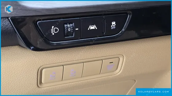 KIA CARNIVAL DIESEL 9-SEATER PRESTIGE