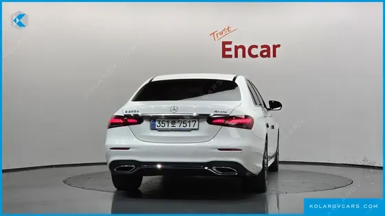 MERCEDES E-CLASS E220D 4MATIC AMG LINE