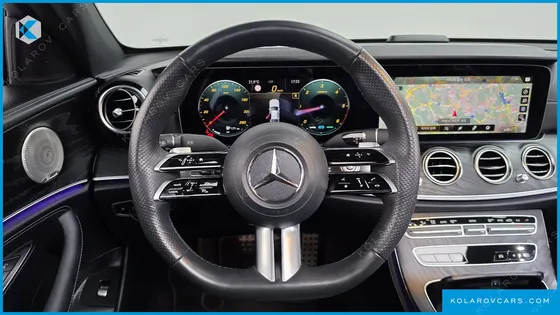 MERCEDES E-CLASS E220D 4MATIC AMG LINE