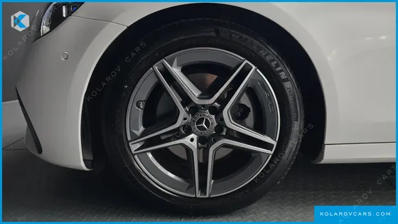 MERCEDES E-CLASS E250 AMG LINE