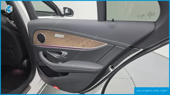 MERCEDES E-CLASS E250 EXCLUSIVE