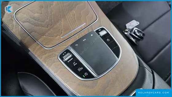 MERCEDES E-CLASS E250 EXCLUSIVE