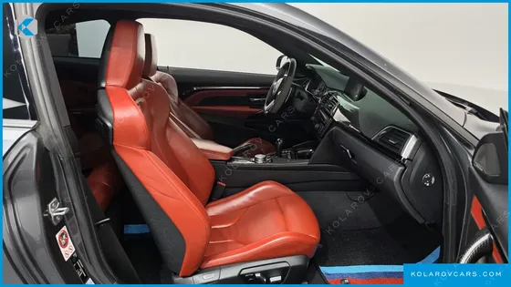 BMW M4 M4 COUPE