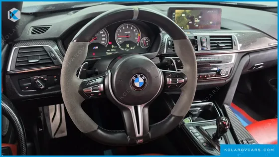 BMW M4 M4 COUPE