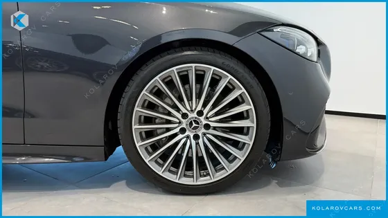 MERCEDES C-CLASS C300 4MATIC AMG LINE