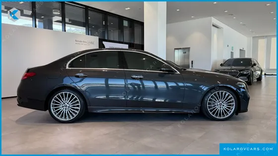 MERCEDES C-CLASS C300 4MATIC AMG LINE