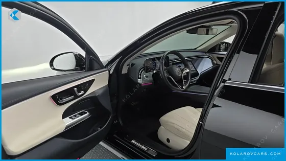 MERCEDES E-CLASS E200 AVANTGARDE