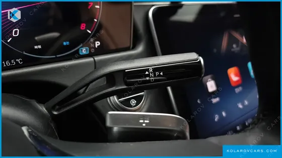 MERCEDES E-CLASS E200 AVANTGARDE